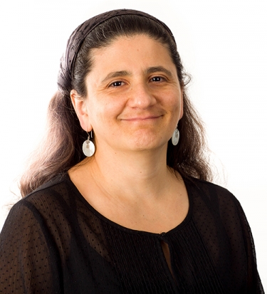 Ana María del Río González Headshot